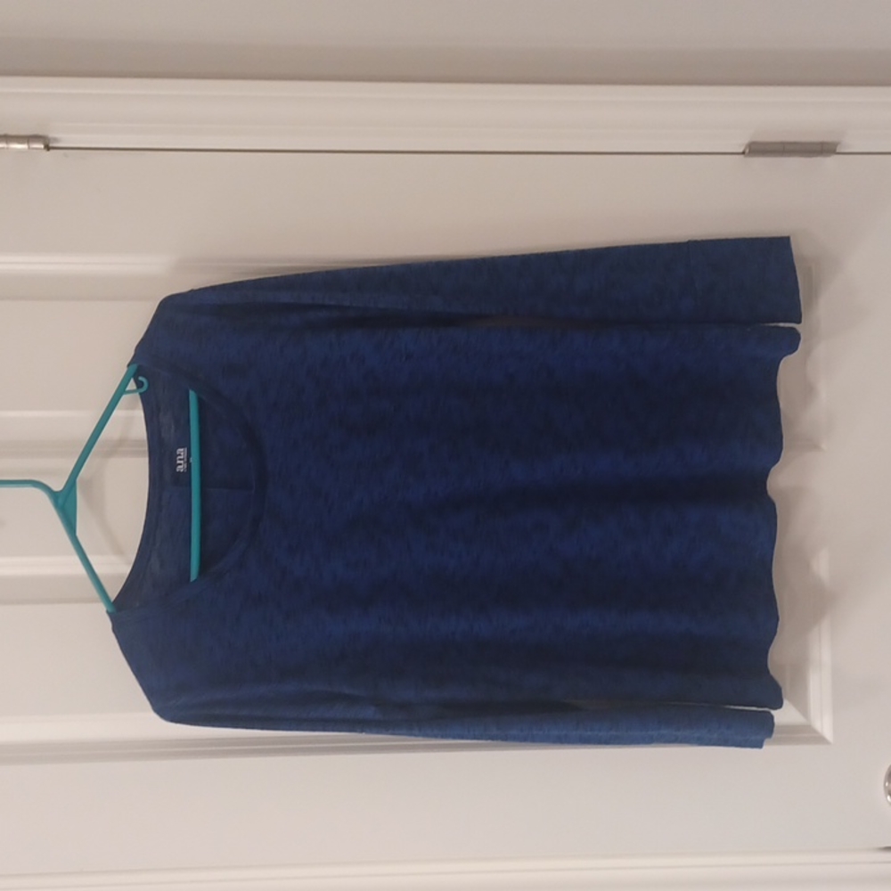 Long sleeve black & dark blue top